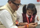 रक्षाबंधन से पहले ममता चैरिटेबल ट्रस्ट का भावुक आयोजन, जहां मलिन बस्तियों की बच्चियों ने राजीव मिश्रा को बांधी राखी