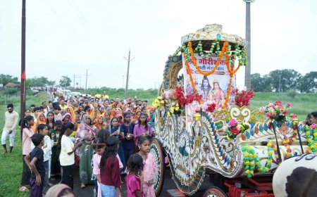 बारिश पर भारी पड़ी आस्था, तीन हजार श्रद्धालुओं ने किया सामूहिक जलाभिषेक