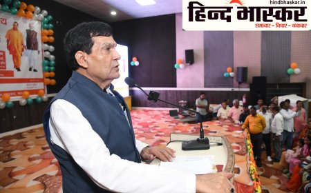 मऊ में मंत्री ए.के. शर्मा ने देखा मातृ शक्ति यात्रा योजना का शुभारंभ, बोले - 81 लाख माताओं को मिलेगी आजीवन फ्री बस यात्रा
