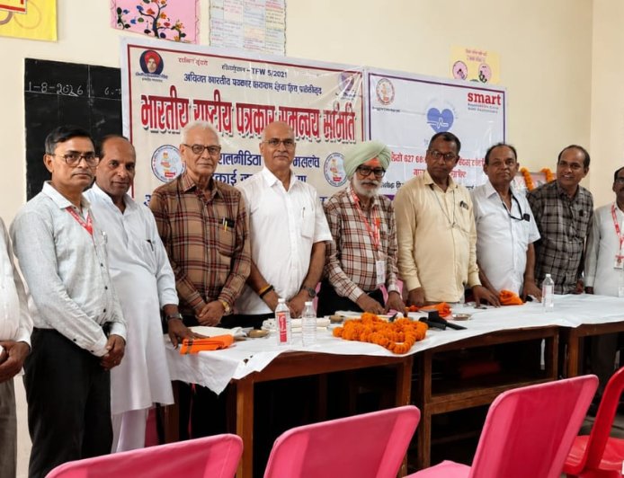 पत्रकारिता का स्वरूप बदल चुका है, लक्ष्य भी हुए परिवर्तित : सरदार दिलावर सिंह