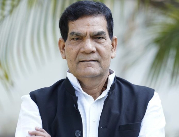 विधान परिषद में बोले मंत्री ए.के. शर्मा, कहा - 'पूर्ववर्ती सरकारों की छोड़ी गंदगी साफ कर रही है योगी सरकार', भ्रष्टाचार पर जीरो टॉलरेंस