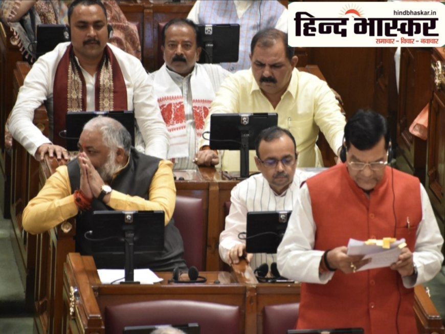 विधानसभा में विपक्ष के हंगामे के बीच भी अडिग रहे मंत्री ए.के. शर्मा, कहा - "रामभक्तों पर गोली चलवाने वालों को सरकार पर आरोप का अधिकार नहीं"