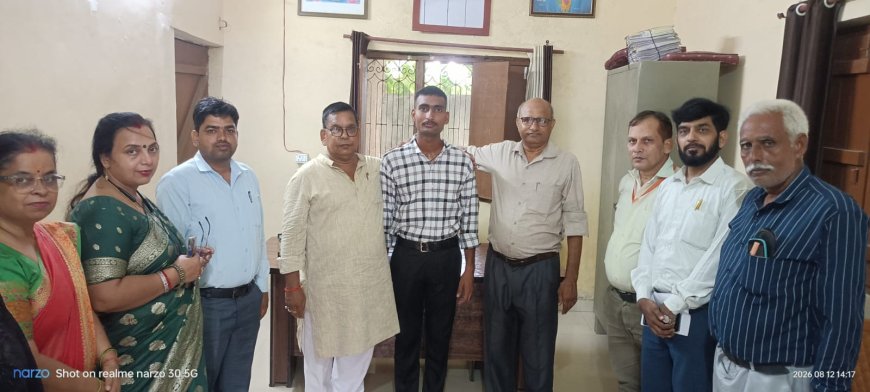 बीएससी छात्र सुशील गुप्ता का सेना में चयन, महाविद्यालय परिवार ने दी बधाई