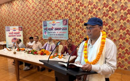 मेरी कविताओं की जड़ें परिवार, रिश्तों और अपनी माटी की संवेदनाओं में हैं — डॉ. ओम प्रकाश