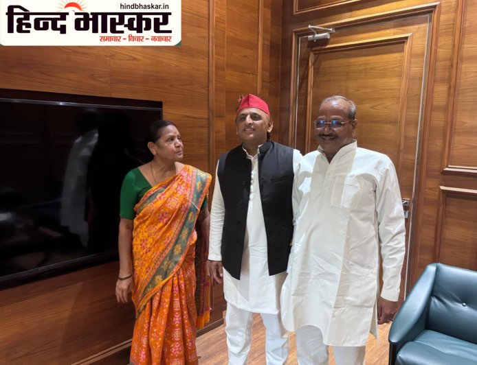 दिल्ली में अखिलेश यादव से मिले पूर्व मंत्री सुशील टिबड़ेवाल, 2027 चुनाव को लेकर बनी रणनीति - महराजगंज की 5 सीटों पर जीत का टारगेट